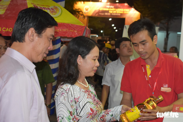 Hội chợ Hàng Việt Nam chất lượng cao khai mạc ở Long Xuyên